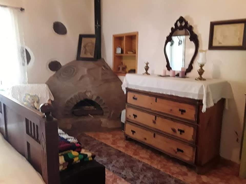 Ecoartejeda Cave House Pension Buitenkant foto